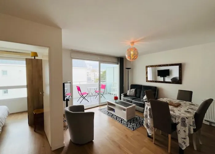 Cozy Nest Near Vieux Vannes